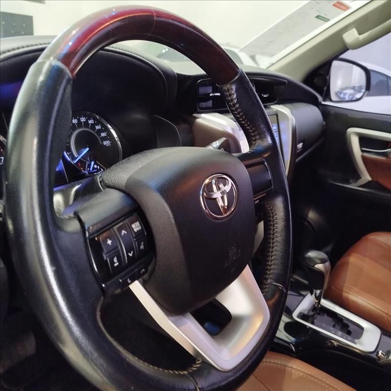 HILUX 2.7 SR 4X2 CD 16V FLEX 4P AUTOMÁTICO