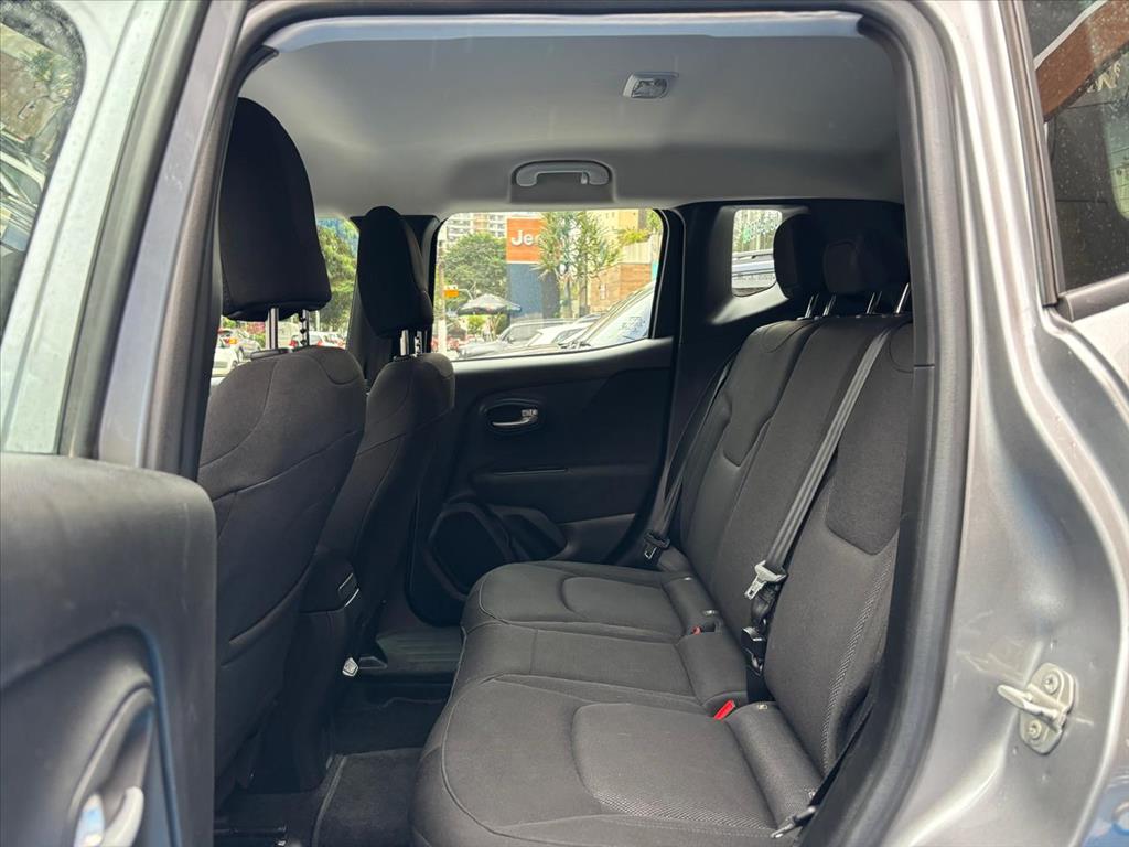 RENEGADE 1.8 16V FLEX SPORT 4P AUTOMÁTICO9