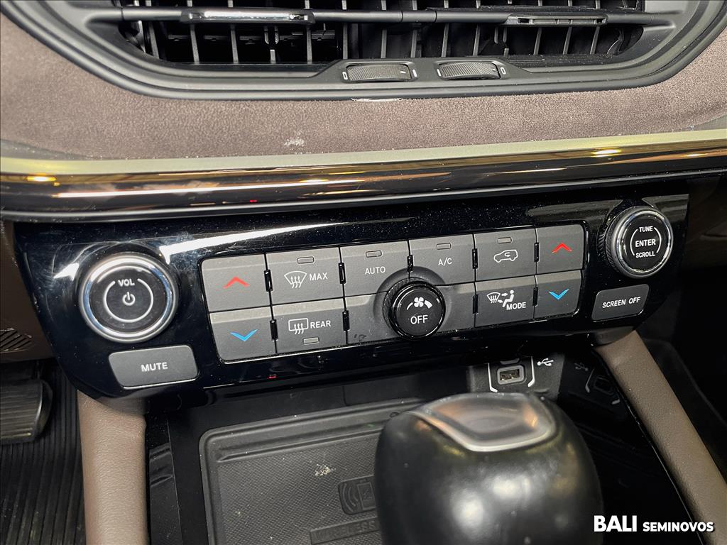 COMMANDER 2.0 TD380 TURBO DIESEL OVERLAND AT915