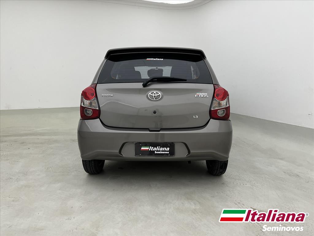 ETIOS 1.3 X 16V FLEX 4P MANUAL3