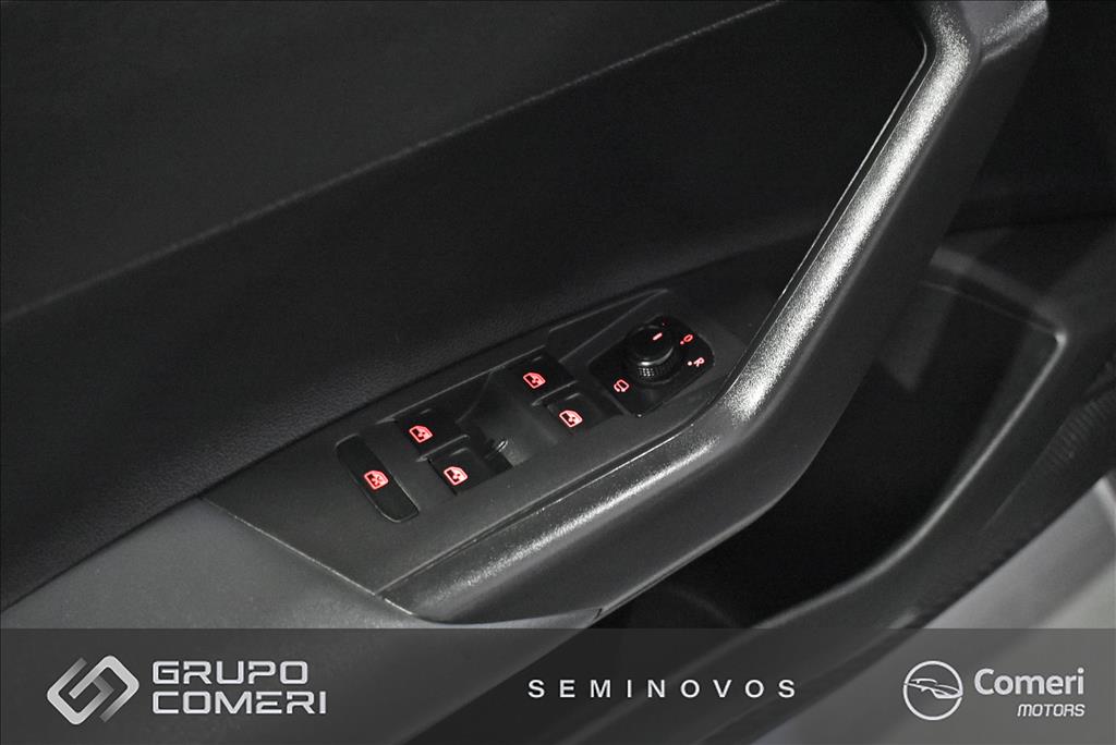 NIVUS 1.0 200 TSI TOTAL FLEX HIGHLINE AUTOMÁTICO14