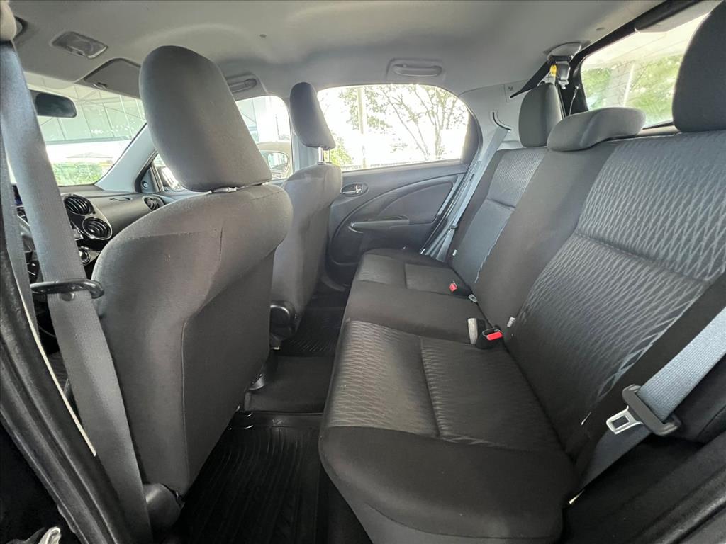 ETIOS 1.3 X 16V FLEX 4P MANUAL18