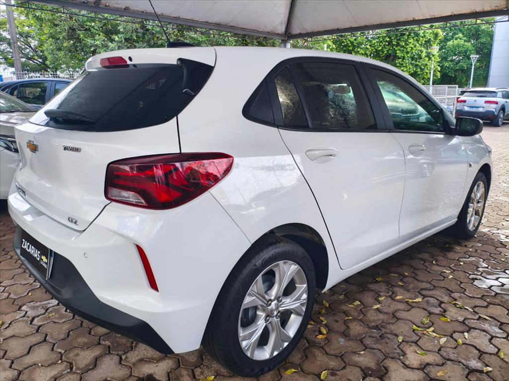 ONIX 1.0 TURBO FLEX LTZ AUTOMÁTICO4