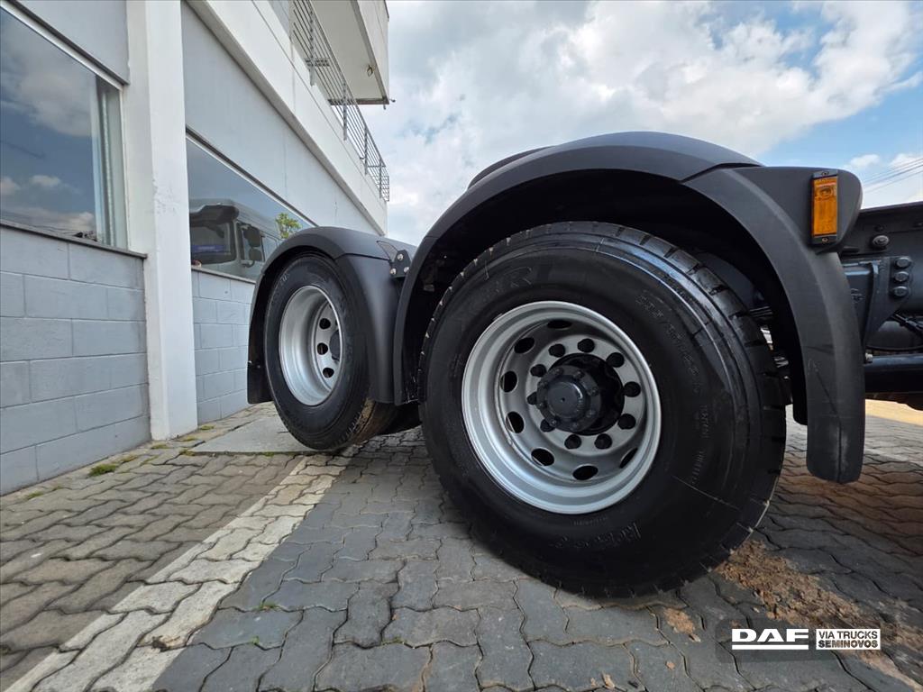 DAF-XF-FTS480 6X2 SPACE CAB DIESEL