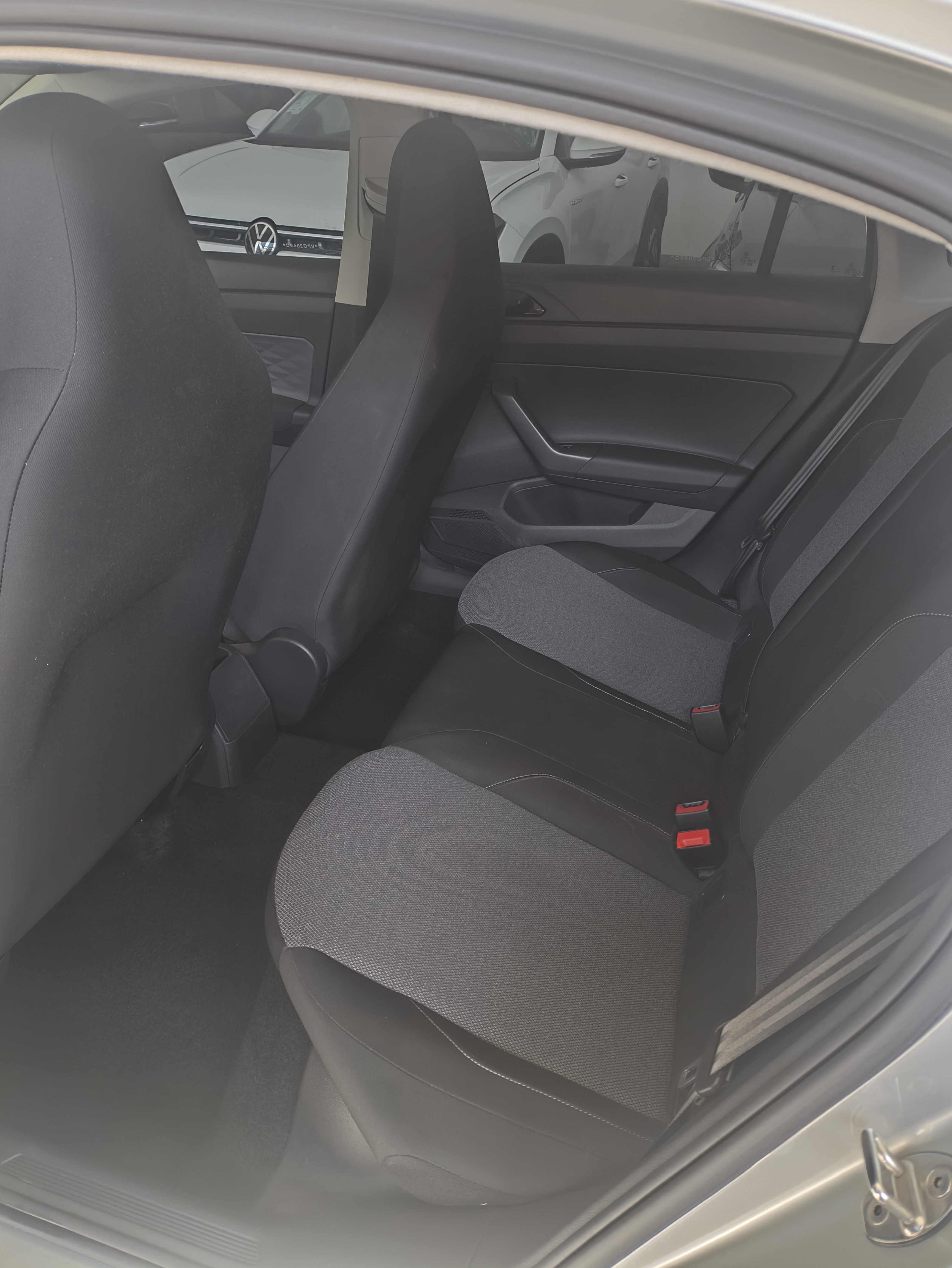 VIRTUS 1.0 170 TSI MANUAL10