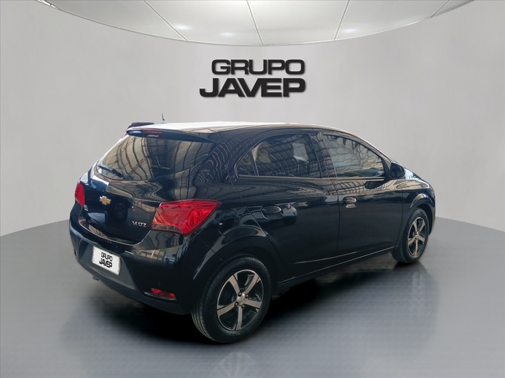 Chevrolet Onix 1.4 Mpfi LTZ 8V Flex 4P Manual - foto 5