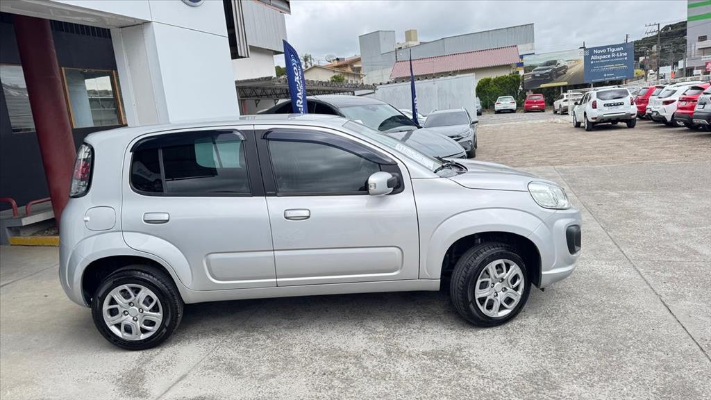 UNO 1.0 FIREFLY FLEX ATTRACTIVE 4P MANUAL4