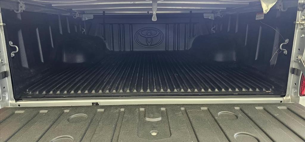 HILUX 2.8 D-4D TURBO DIESEL CD SR 4X4 AUTOMÁTICO8