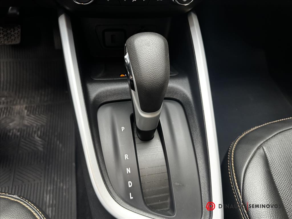 GM - Chevrolet-ONIX PLUS-1.0 TURBO FLEX PREMIER AUTOMÁTICO