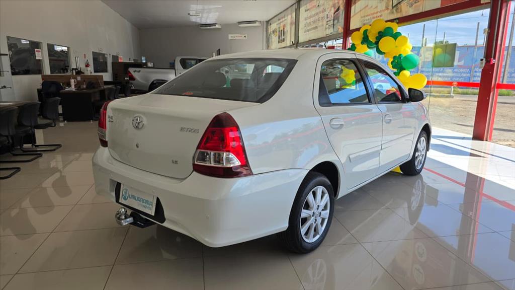 ETIOS 1.5 X PLUS SEDAN 16V FLEX 4P AUTOMÁTICO3