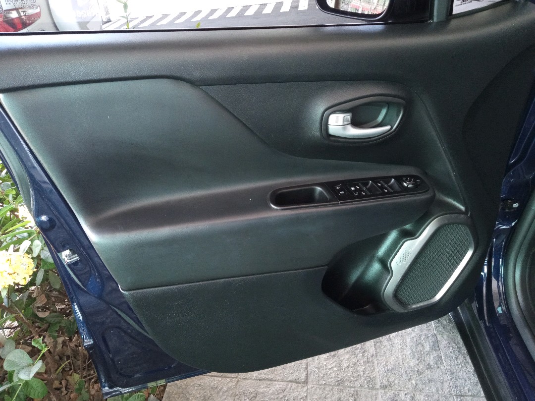 RENEGADE 1.3 T270 TURBO FLEX LONGITUDE AT610