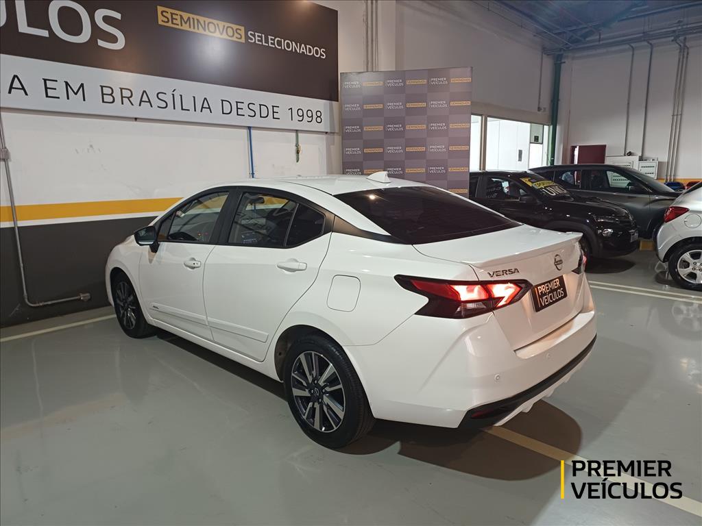 VERSA 1.6 16V FLEX SR XTRONIC8