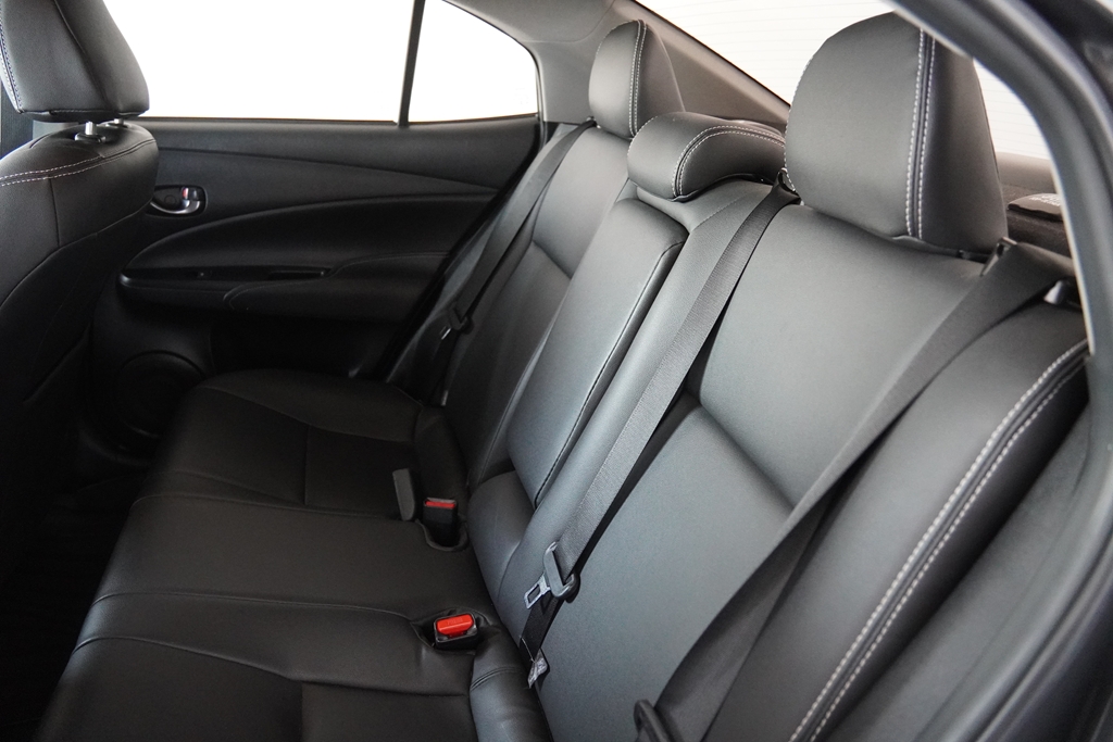 YARIS 1.5 16V FLEX SEDAN XS MULTIDRIVE9