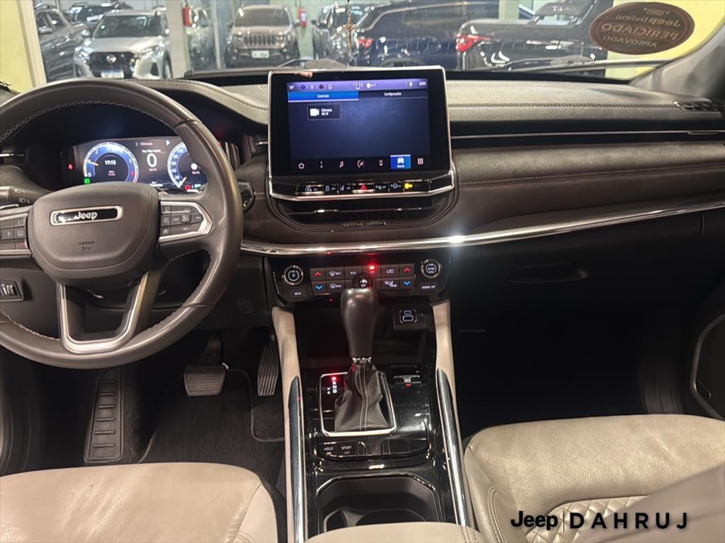 COMMANDER 1.3 T270 TURBO FLEX OVERLAND AT67
