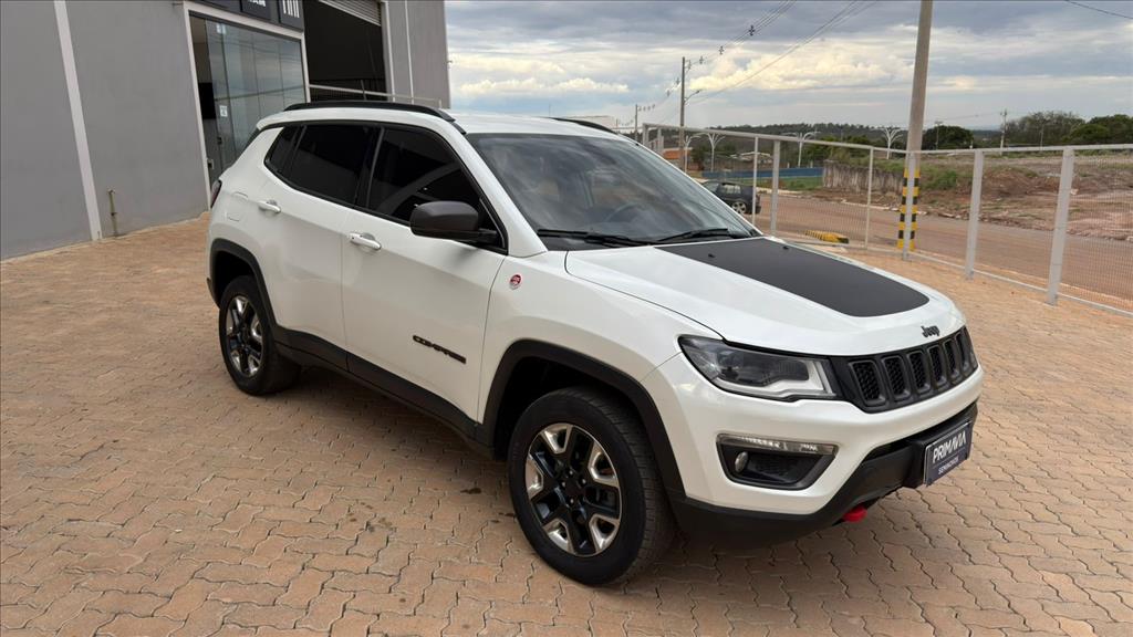 COMPASS 2.0 16V DIESEL TRAILHAWK 4X4 AUTOMÁTICO1