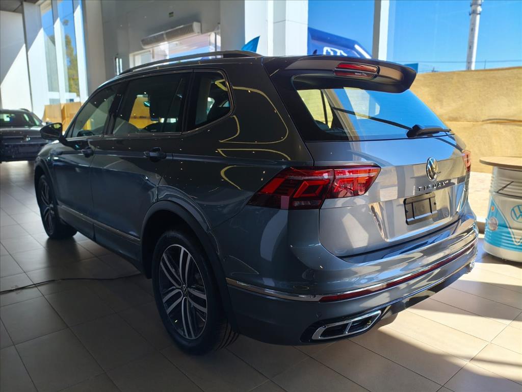 TIGUAN 2.0 300 TSI GASOLINA ALLSPACE R-LINE AUTOMÁTICO