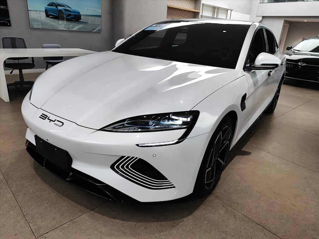 SEAL 82,5 KW ELÉTRICO AWD SEAL 82,5 KW ELÉTRICO AWD