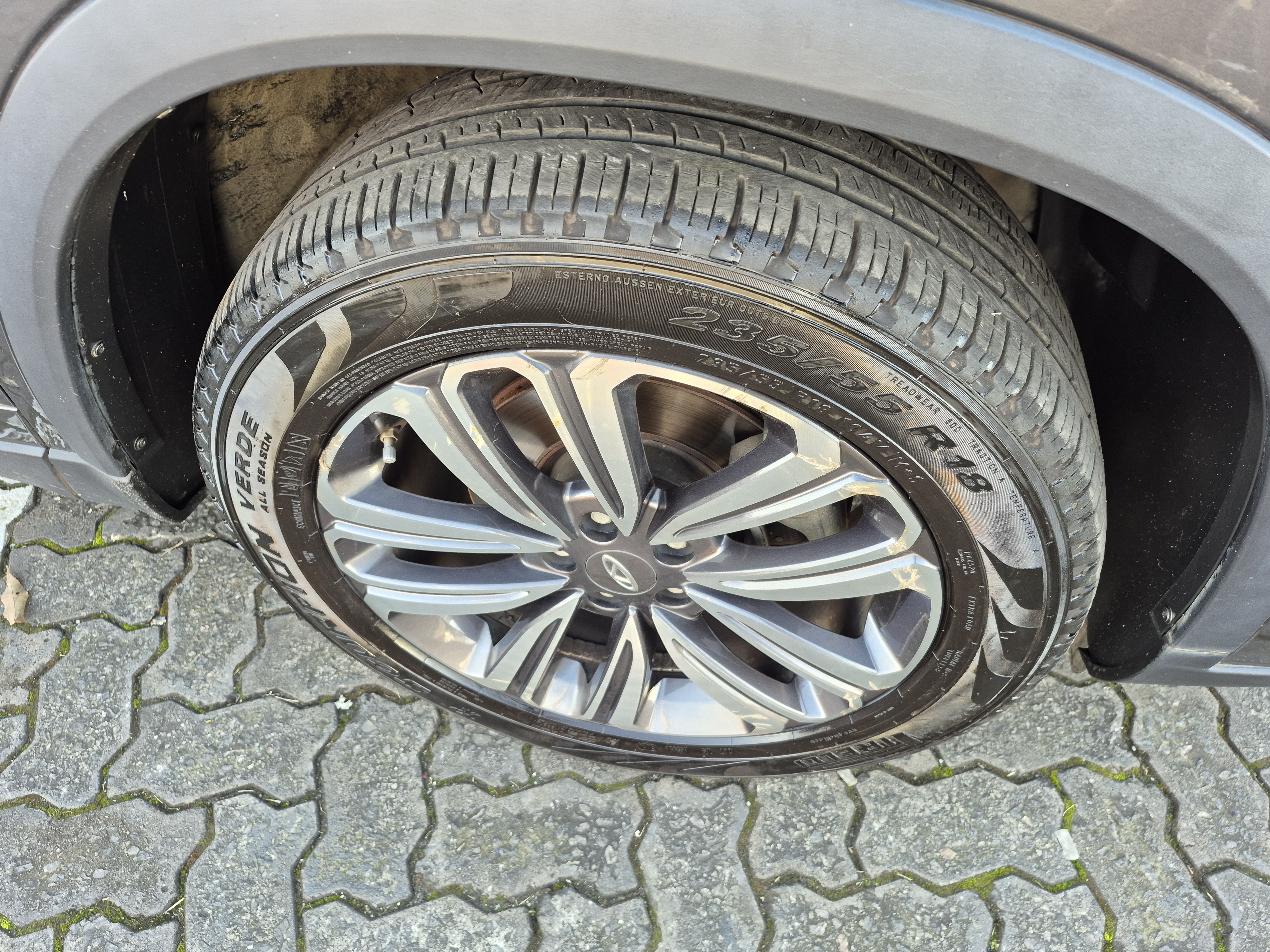 Foto ilustrativa do carro