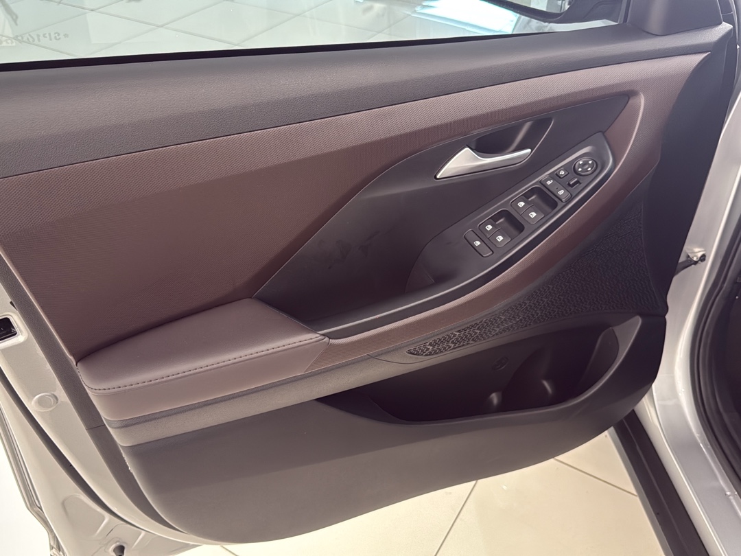 CRETA 1.0 TGDI FLEX PLATINUM AUTOMÁTICO12