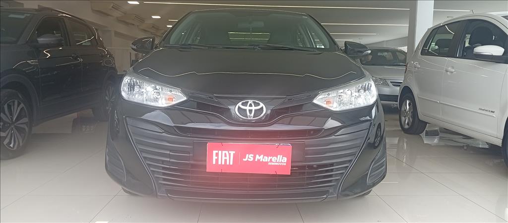YARIS 1.5 16V FLEX SEDAN XL LIVE MULTIDRIVE5