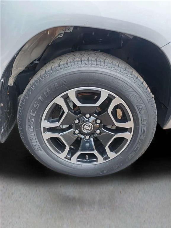 HILUX 2.8 D-4D TURBO DIESEL CD GR-S 4X4 AUTOMÁTICO12