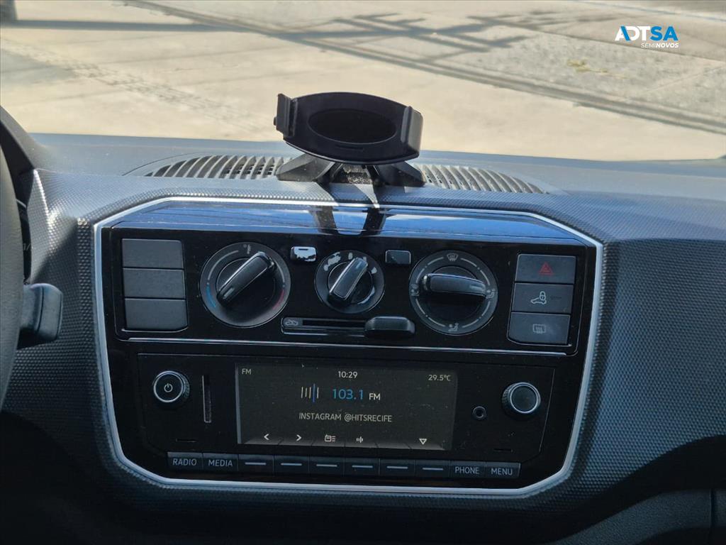 VOLKSWAGEN UP 1.0 170 TSI TOTAL FLEX XTREME 4P MANUAL