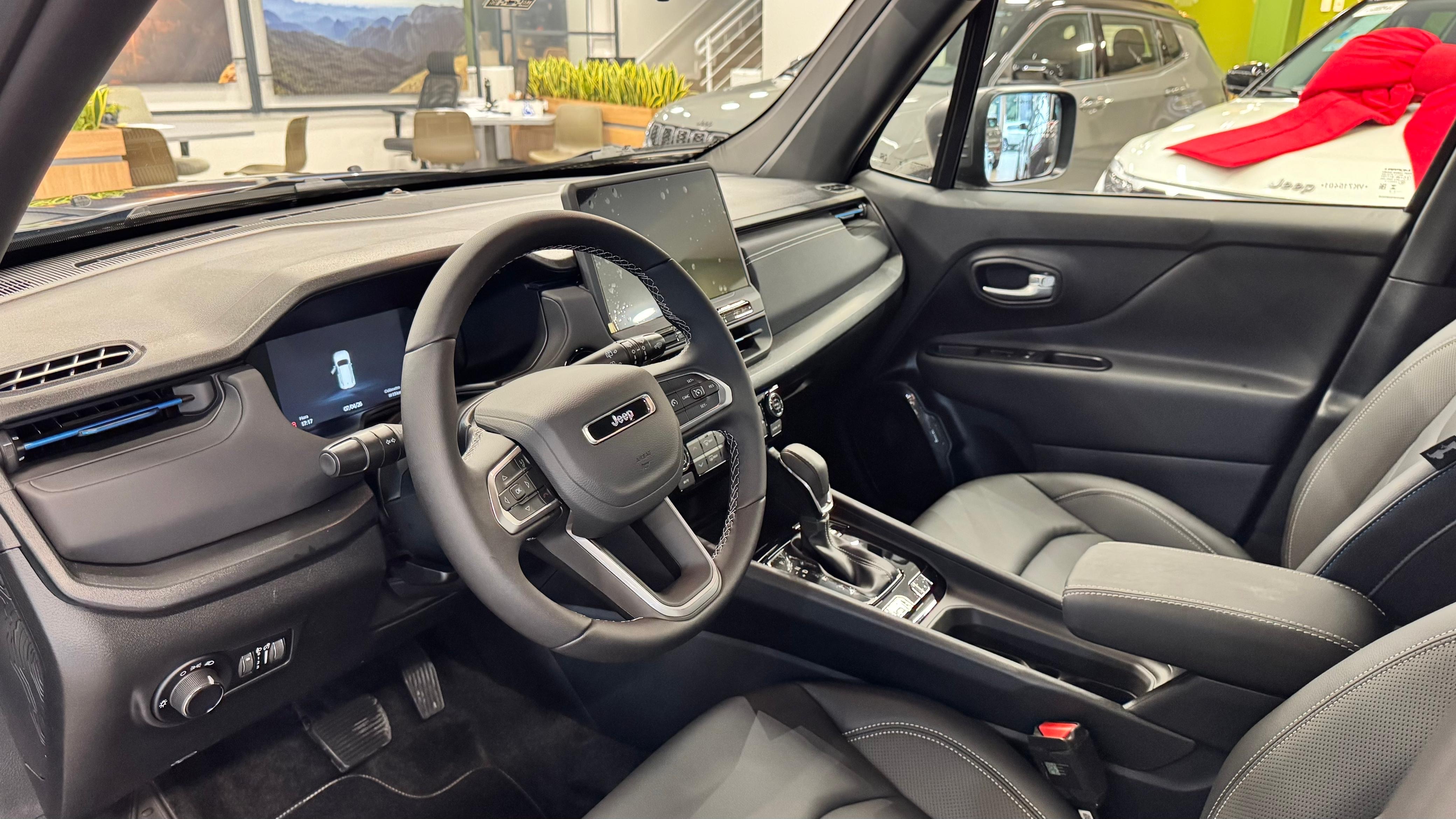 RENEGADE 1.3 T270 TURBO MHEV LONGITUDE AT620