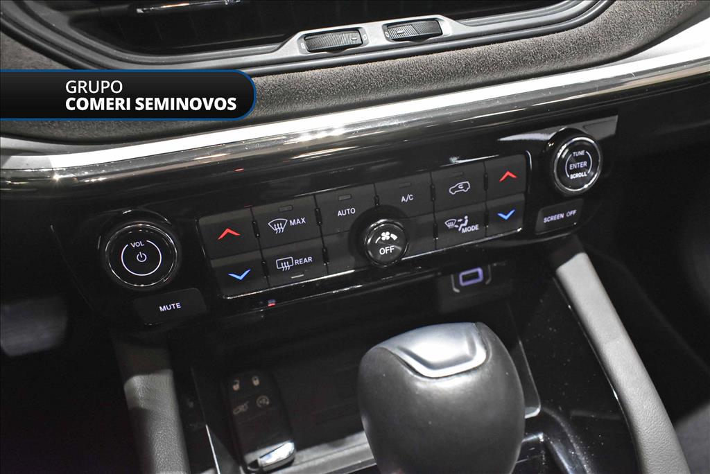 COMMANDER 1.3 T270 TURBO FLEX OVERLAND AT611