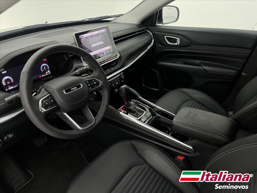 COMMANDER 1.3 T270 TURBO FLEX LONGITUDE AT6