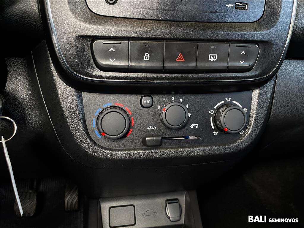KWID 1.0 12V SCE FLEX ZEN MANUAL14