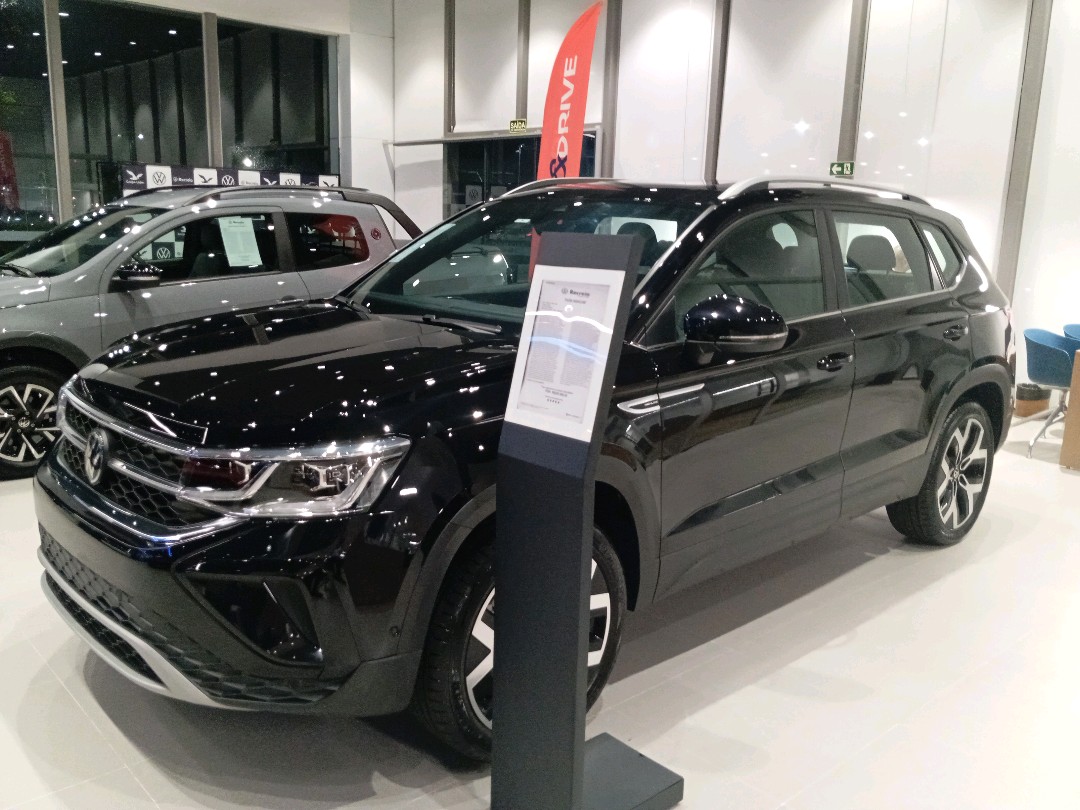 TAOS 1.4 250 TSI TOTAL FLEX HIGHLINE AUTOMÁTICO3