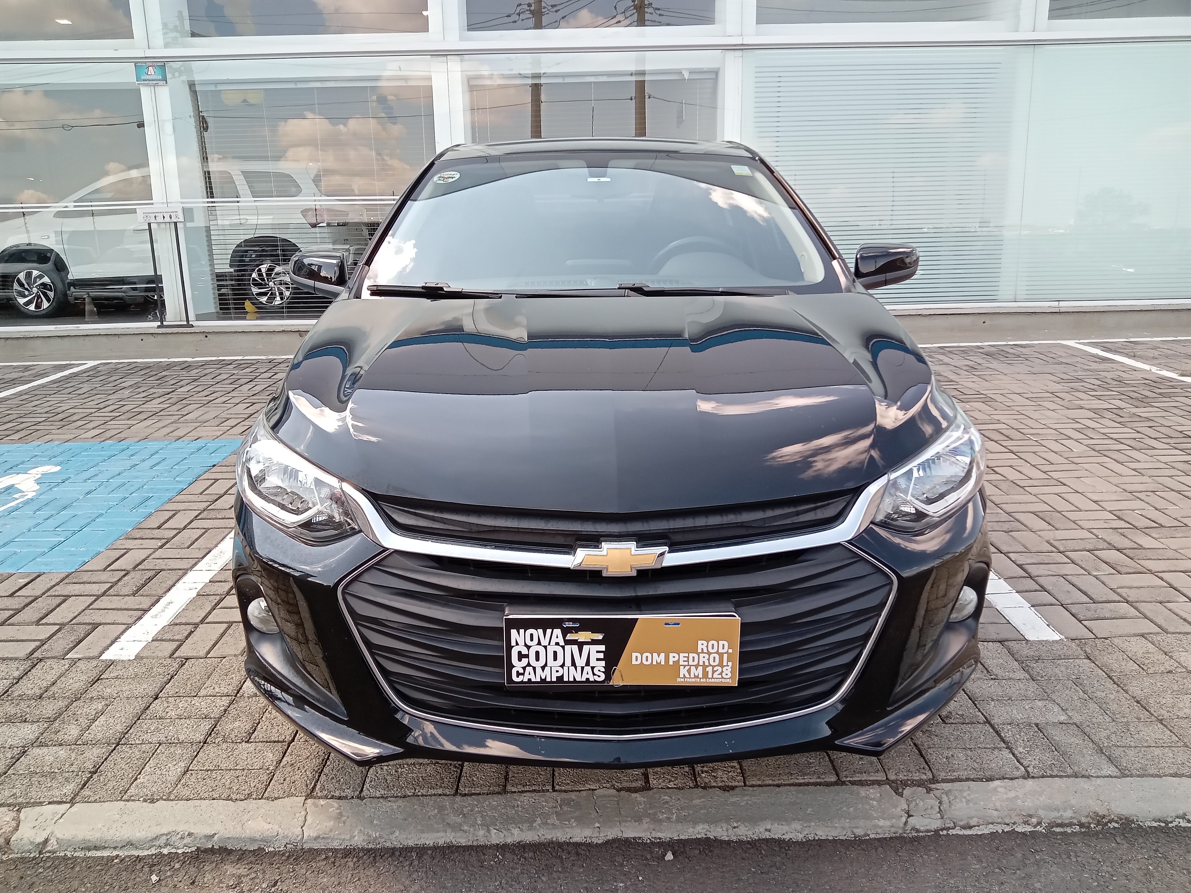 ONIX 1.0 TURBO FLEX LTZ AUTOMÁTICO4