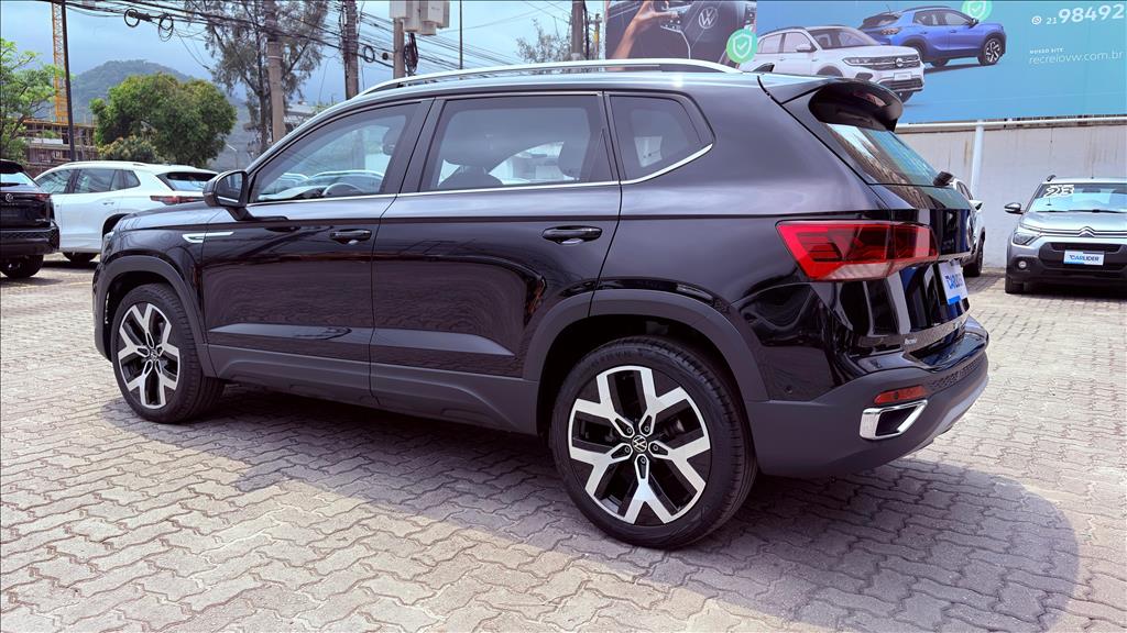 TAOS 1.4 250 TSI TOTAL FLEX HIGHLINE AUTOMÁTICO2