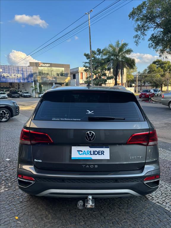 TAOS 1.4 250 TSI TOTAL FLEX HIGHLINE AUTOMÁTICO1