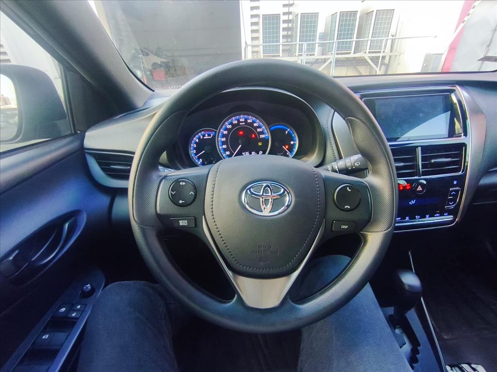 YARIS 1.5 16V FLEX XL MULTIDRIVE6