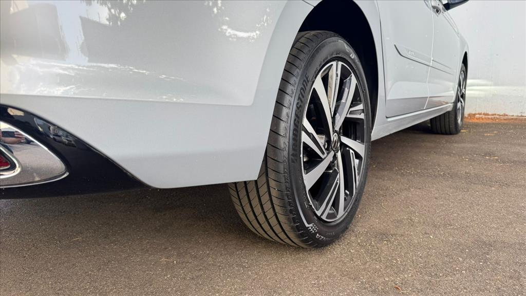 VIRTUS 1.0 200 TSI HIGHLINE AUTOMÁTICO13