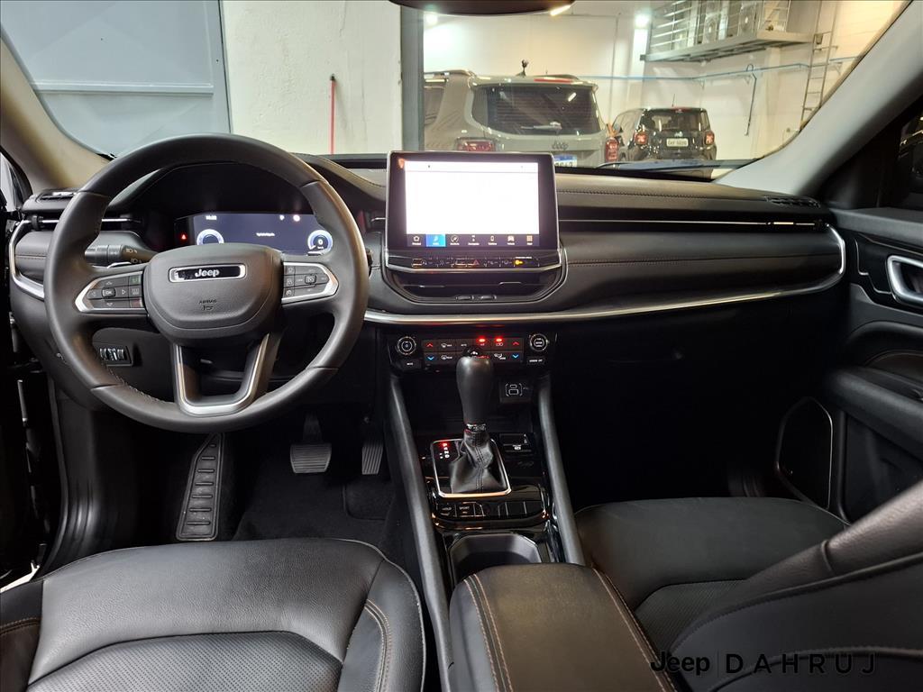 COMPASS 1.3 T270 TURBO FLEX LIMITED AT68