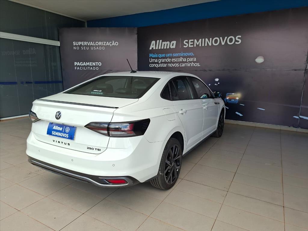 VIRTUS 1.4 250 TSI EXCLUSIVE AUTOMÁTICO4