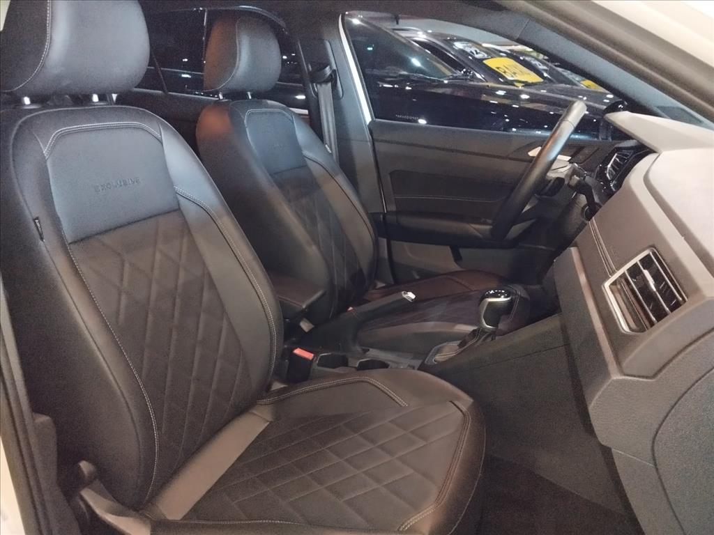 VIRTUS 1.4 250 TSI EXCLUSIVE AUTOMÁTICO9