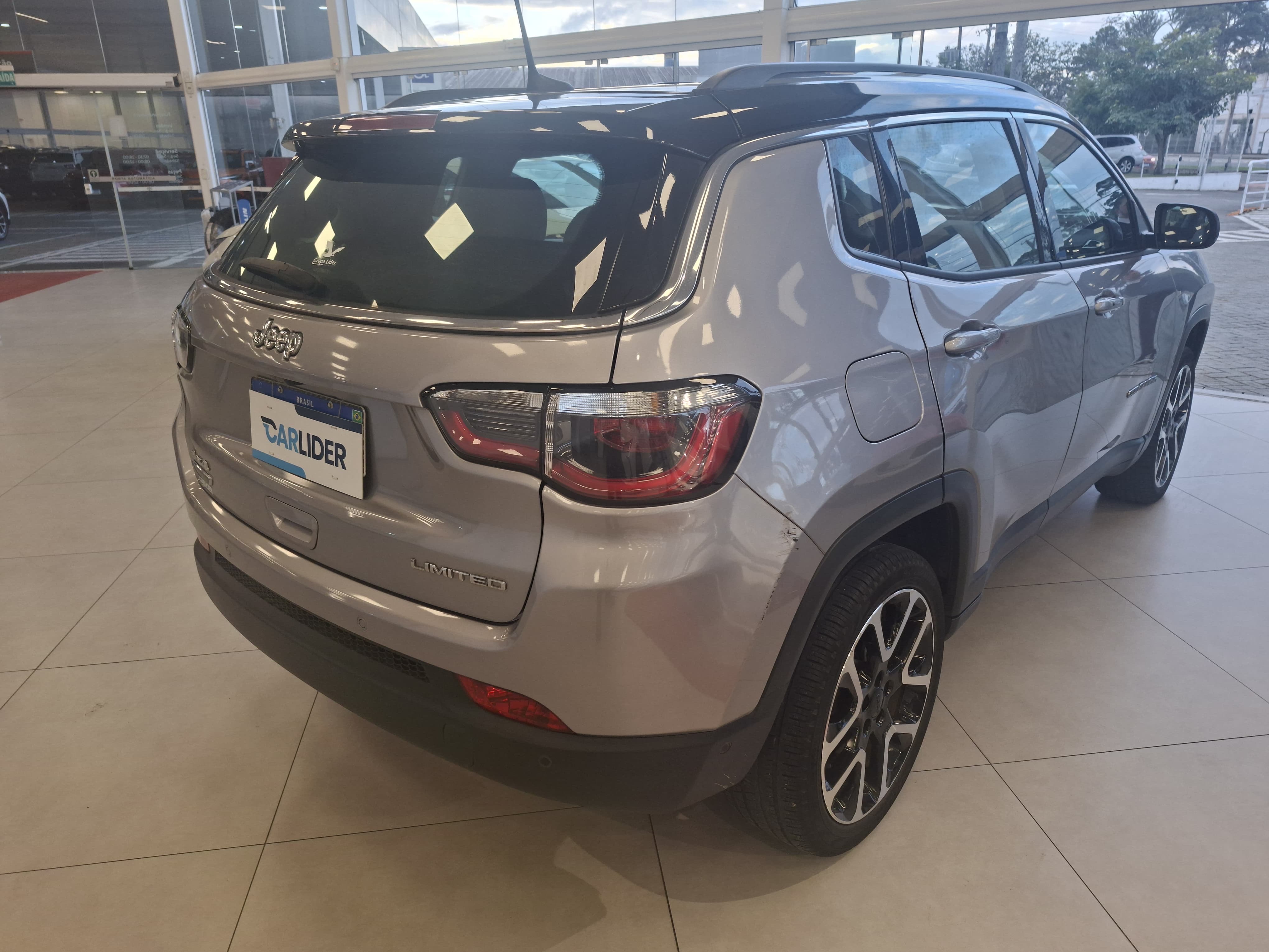 COMPASS 2.0 16V DIESEL LIMITED 4X4 AUTOMÁTICO2