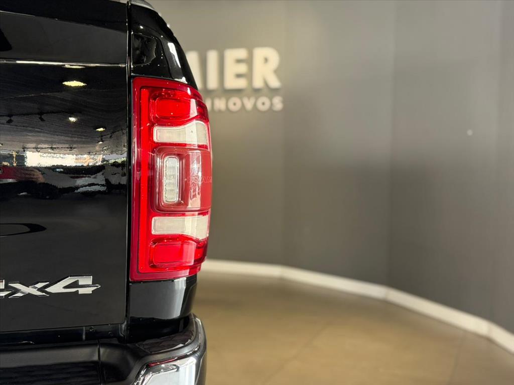 2500 6.7 I6 TURBO DIESEL LARAMIE CD 4X4 AUTOMÁTICO10