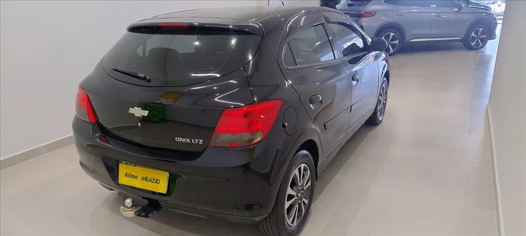 ONIX 1.4 MPFI LTZ 8V FLEX 4P AUTOMÁTICO5