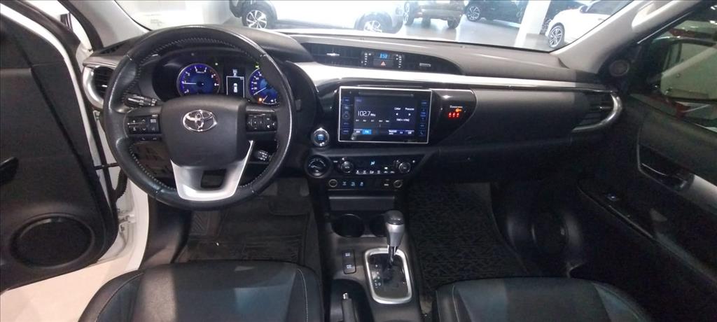 HILUX 2.8 SRX 4X4 CD 16V DIESEL 4P AUTOMÁTICO7