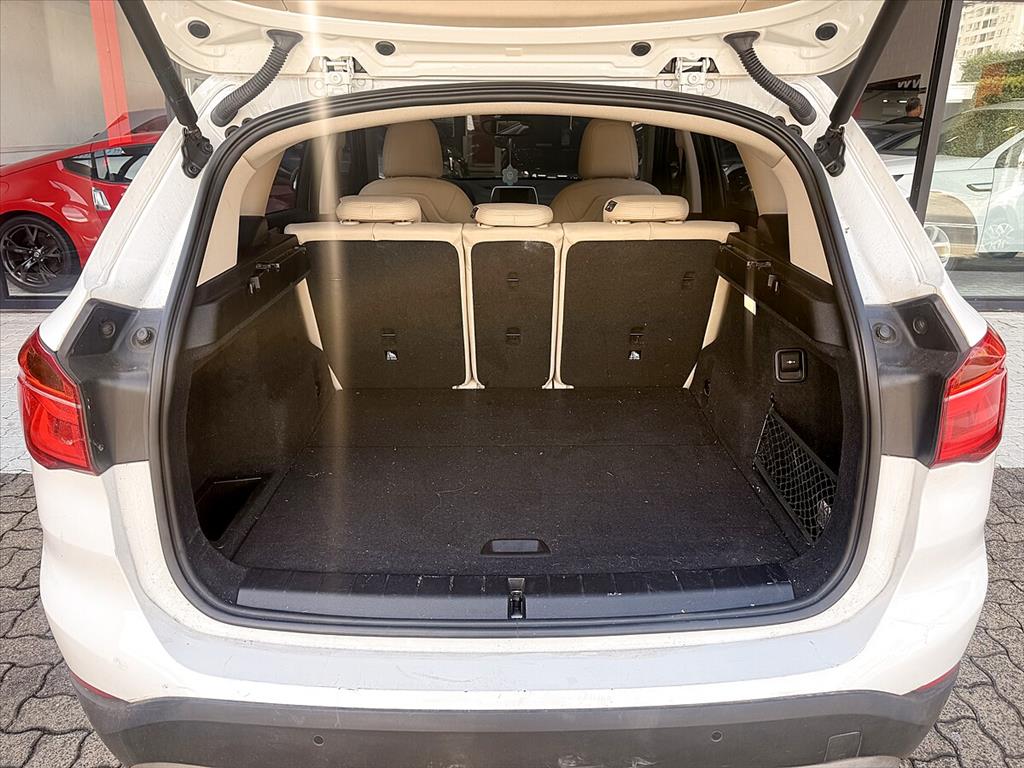 BMW X1 - 2.0 16V TURBO ACTIVEFLEX SDRIVE20I 4P AUTOMÁTICO