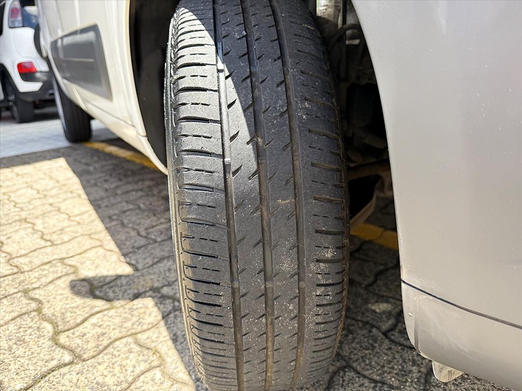 Fiat Fiorino - 1.4 MPI FURGÃO ENDURANCE 8V FLEX 2P MANUAL