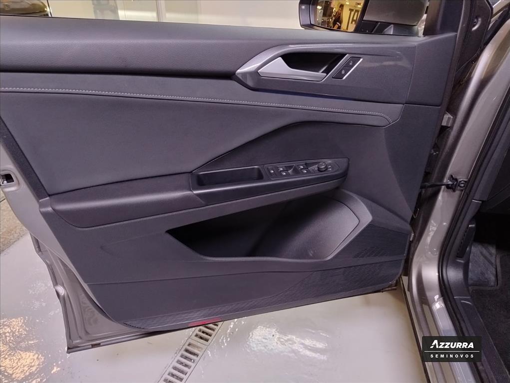 TAOS 1.4 250 TSI TOTAL FLEX COMFORTLINE AUTOMÁTICO17