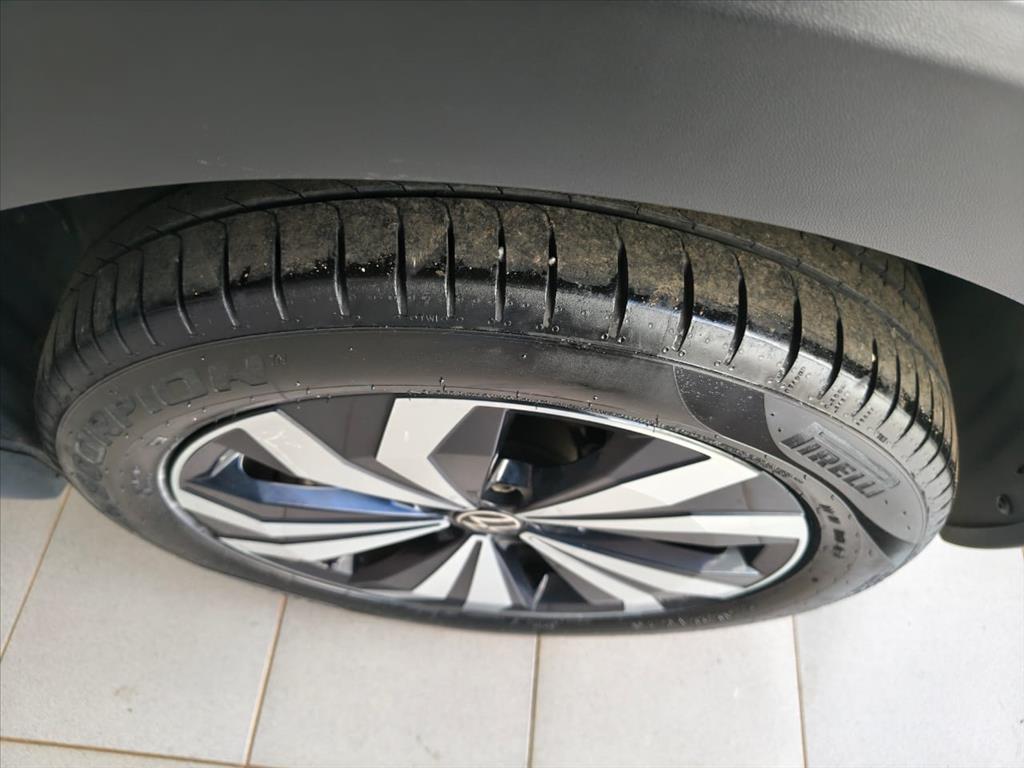 T-CROSS 1.0 200 TSI TOTAL FLEX COMFORTLINE AUTOMÁTICO