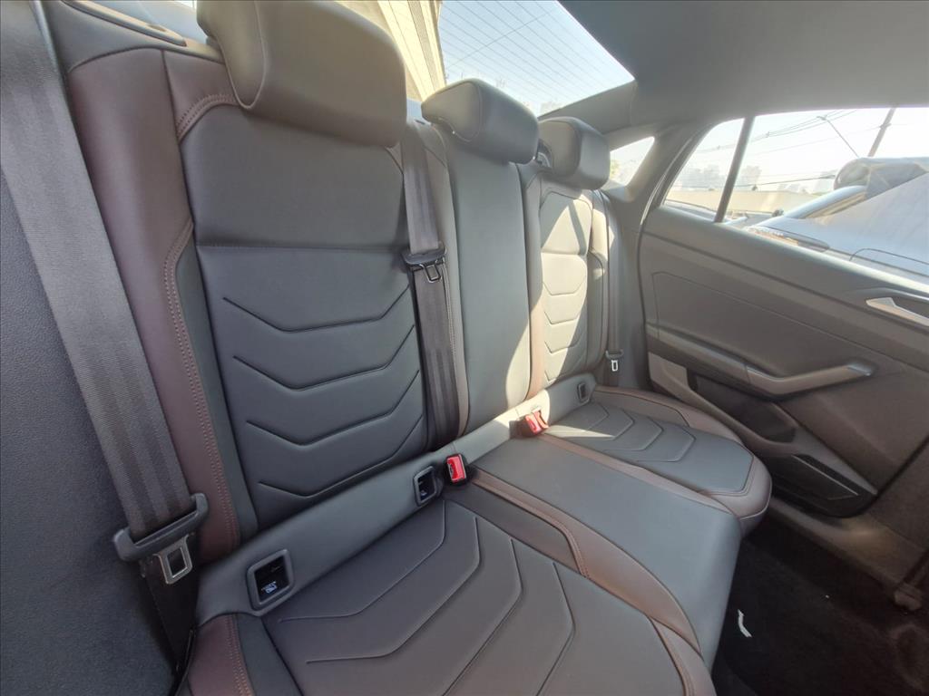 VIRTUS 1.0 200 TSI HIGHLINE AUTOMÁTICO7