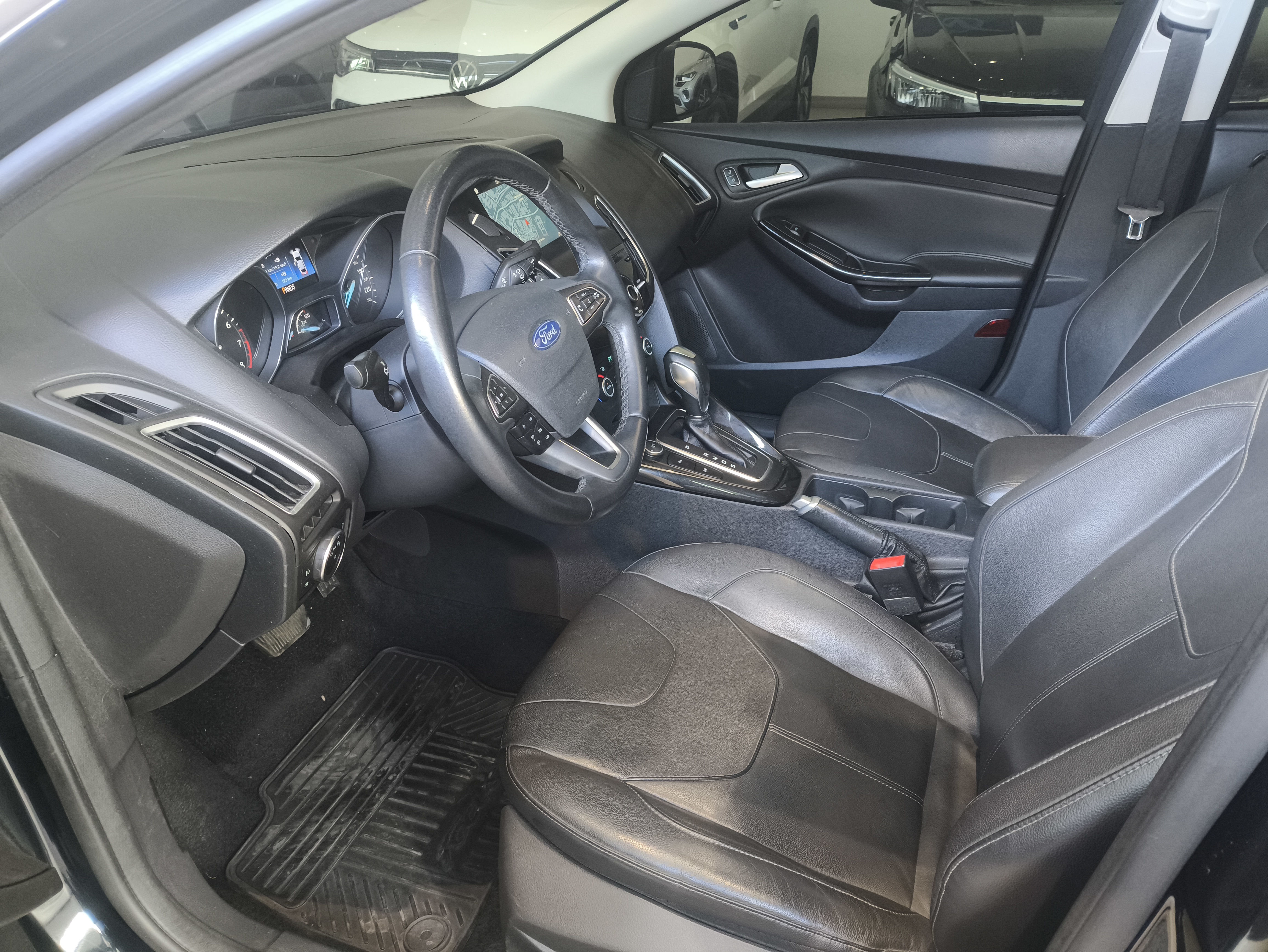FOCUS 2.0 TITANIUM 16V FLEX 4P POWERSHIFT8