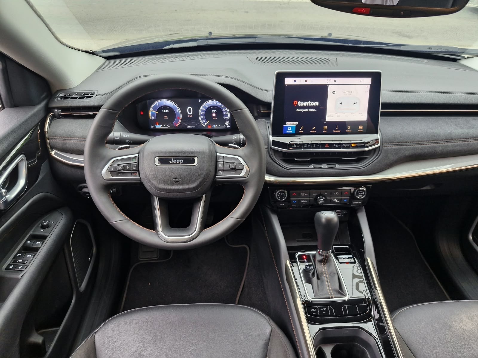 COMMANDER 1.3 T270 TURBO FLEX LIMITED AT610
